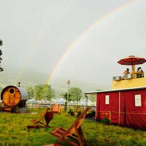 Luxury spa | Green Man Festival 2017 | Bathing under the Sky